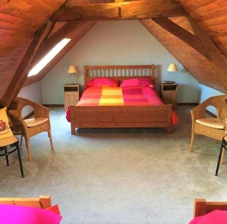 La Maison Tournesol - 3 Bedroom House With Large Garden Near Saumur Saint-Martin-de-la-Place Zewnętrze zdjęcie